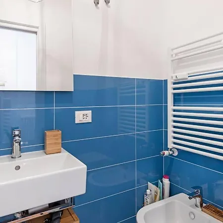 Apartment Blu